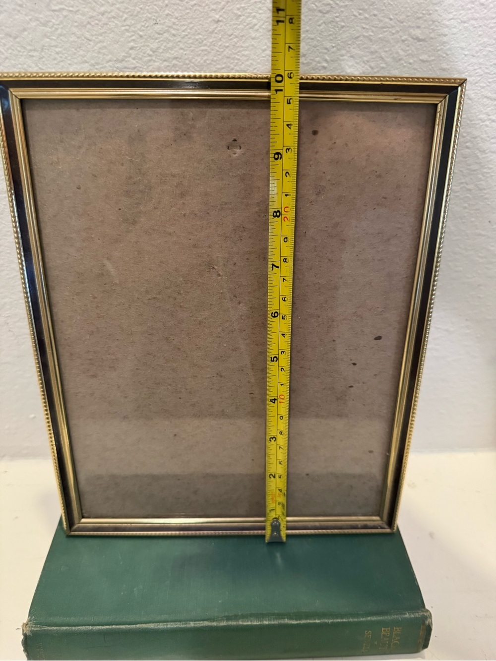 Vintage Gold Tone/Brass 8x10 Picture Frame with Brown Accent Detail w/ Easel - Picture 10 of 11